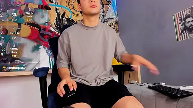 Sebastian Phoenix online show from 8, 3, 2025