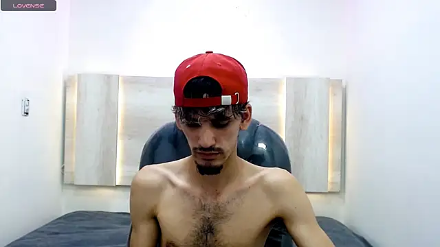 Dirty Kingg online show from 17, 2, 2025