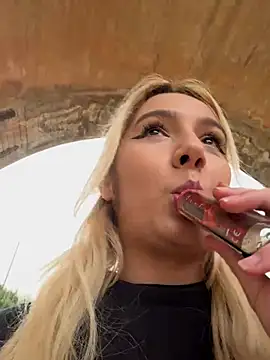 hotamanda01 online show from 28, 2, 2026