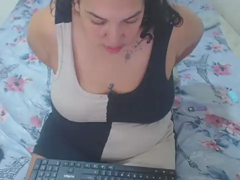 Girltattos online show from 17, 2, 2026