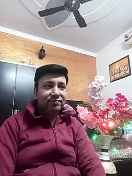 innocentboy1987 online show from 23, 12, 2025