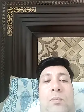 innocentboy1987 online show from 9, 5, 2026