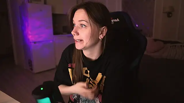 Snapshot of alexa_feels_ chatting on 16, 3, 2025 alexa feels online show from 16, 3, 2025
