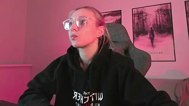 Snapshot of PhilippaAdamas chatting on 2, 3, 2025 PhilippaAdamas online show from 2, 3, 2025