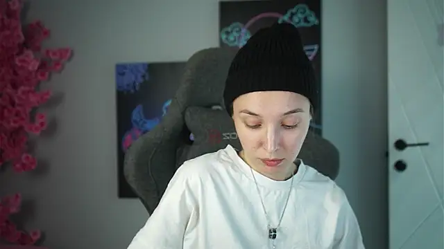 Snapshot of PhilippaAdamas chatting on 12, 10, 2025 PhilippaAdamas online show from 12, 10, 2025