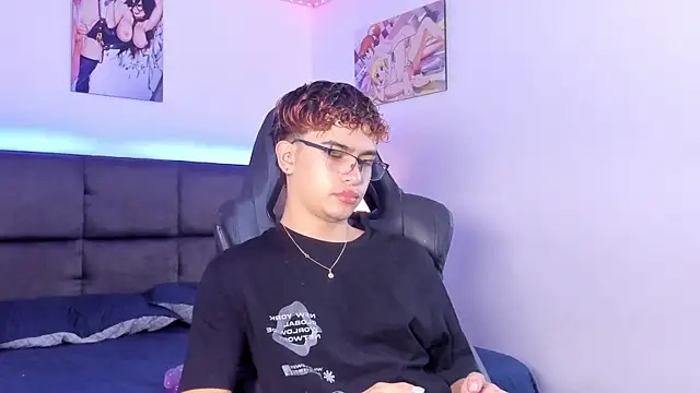 Aiiden 15 online show from 20, 10, 2025