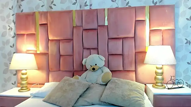 ArianaFranco online show from 2, 3, 2026