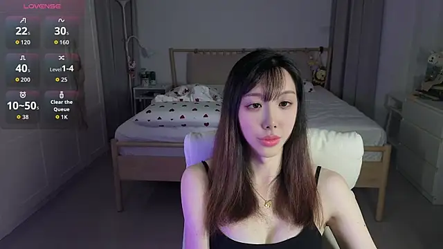 joycemilka online show from 4, 6, 2026