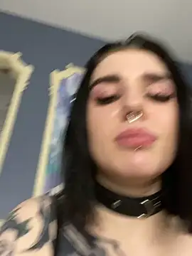 Snapshot of MaeveMoon chatting on 24, 2, 2025 MaeveMoon online show from 24, 2, 2025