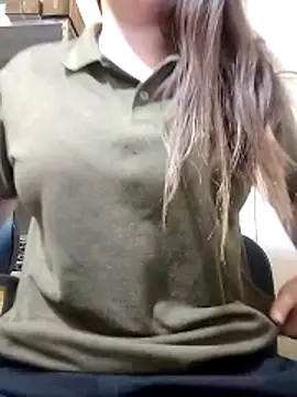 Ezella1 online show from 19, 12, 2025