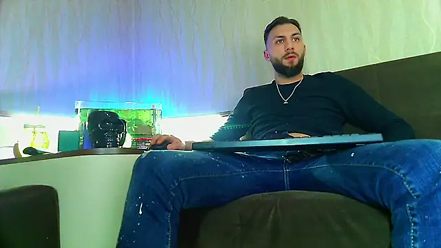 JamieNoxus online show from 7, 3, 2025