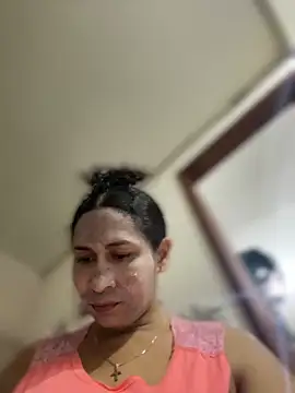 Carola-Ross online show from 7, 10, 2025