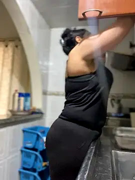 Carola-Ross online show from 30, 10, 2025