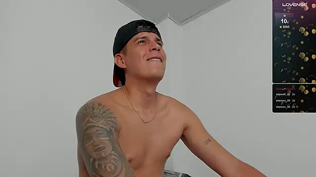 Snapshot of hugosan12 chatting on 7, 3, 2025 hugosan12 online show from 7, 3, 2025