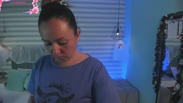 abby apple online show from 21, 10, 2025