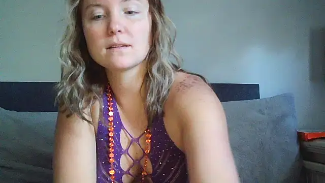 sexiirose22 online show from 31, 10, 2025