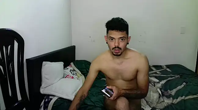 Snapshot of chocolatino16 chatting on 12, 2, 2025 chocolatino16 online show from 12, 2, 2025