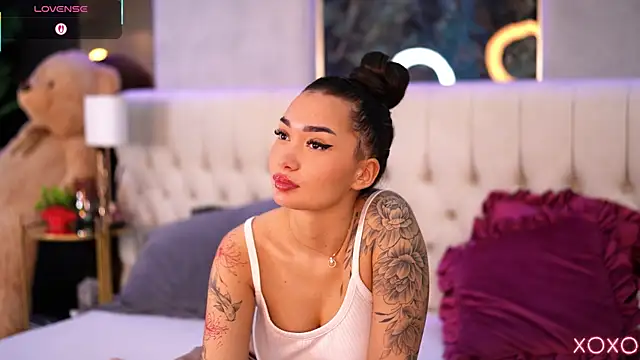 SashaFerrera online show from 29, 10, 2025