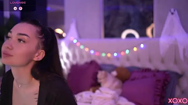 SashaFerrera online show from 30, 10, 2025