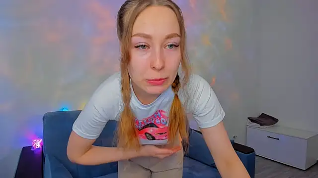 Snapshot of marilinaal chatting on 11, 2, 2025 marilinaal online show from 11, 2, 2025