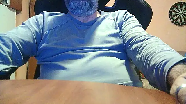 Snapshot of lanata chatting on 15, 3, 2025 lanata online show from 15, 3, 2025