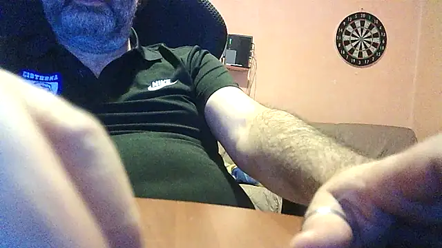 Snapshot of lanata chatting on 16, 3, 2025 lanata online show from 16, 3, 2025