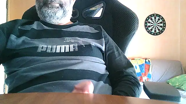 Snapshot of lanata chatting on 17, 3, 2025 lanata online show from 17, 3, 2025