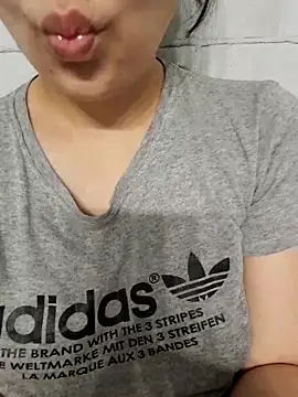 Snapshot of Emily_homegirl chatting on 15, 2, 2025 Emily homegirl online show from 15, 2, 2025