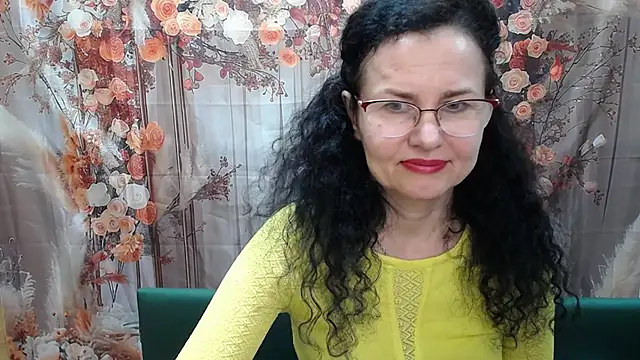 Snapshot of Miroslava_Happi chatting on 5, 4, 2026 Miroslava Happi online show from 5, 4, 2026