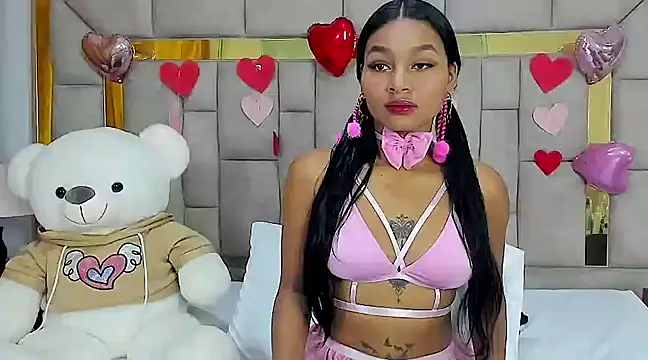 Snapshot of Lynda_Bonnie chatting on 24, 2, 2025 Lynda Bonnie online show from 24, 2, 2025