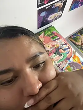 Snapshot of emyrose2 chatting on 13, 9, 2025 emyrose2 online show from 13, 9, 2025