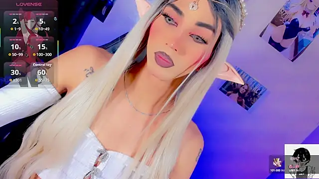 Snapshot of emelly_horny_ chatting on 19, 9, 2025 emelly horny online show from 19, 9, 2025