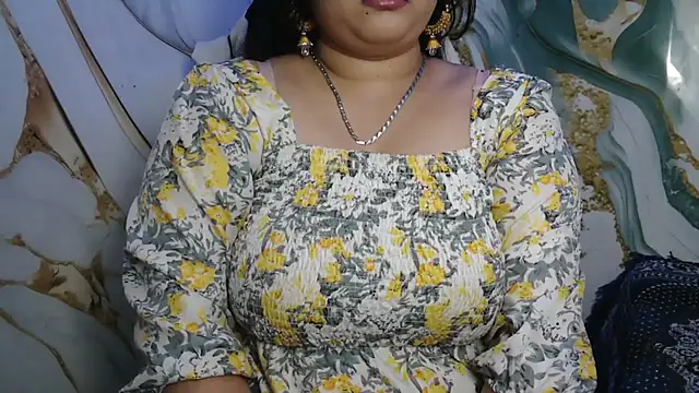 Snapshot of seetatiwari chatting on 28, 4, 2026 seetatiwari online show from 28, 4, 2026