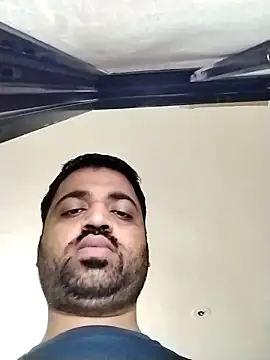 Snapshot of Vij717 chatting on 27, 9, 2025 Vij717 online show from 27, 9, 2025