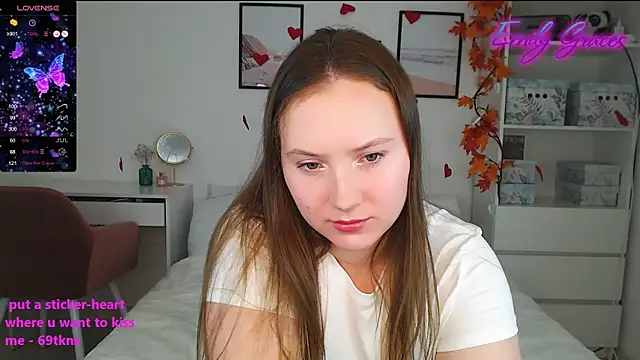 Snapshot of EmilyxxGraces chatting on 15, 2, 2025 EmilyxxGraces online show from 15, 2, 2025