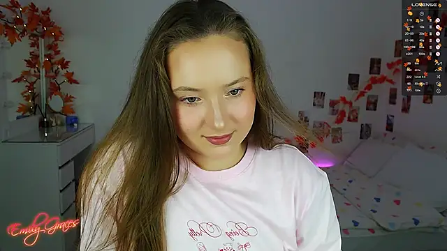 Snapshot of EmilyxxGraces chatting on 2, 10, 2025 EmilyxxGraces online show from 2, 10, 2025