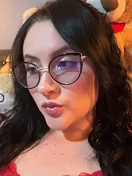 ValentinaOrtiz3 online show from 22, 12, 2025