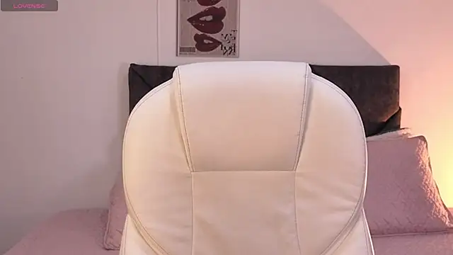 sara sharma  online show from 25, 9, 2025