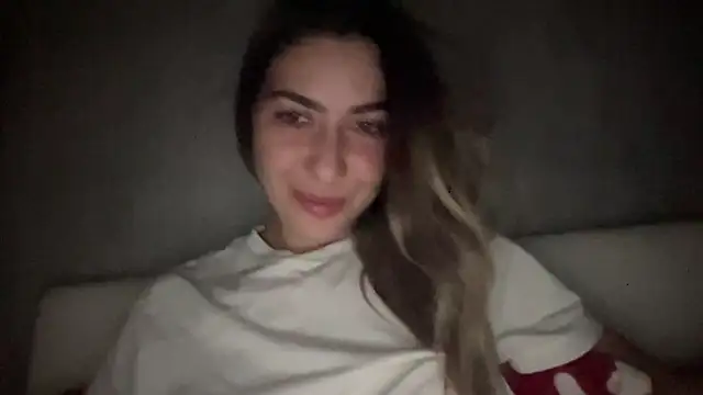 sarrah rossy online show from 8, 11, 2025