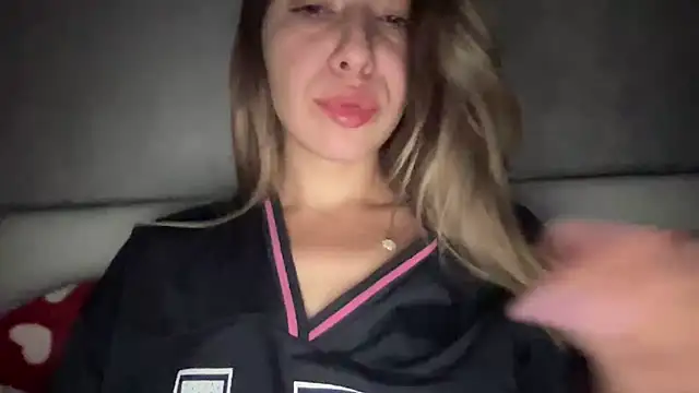 sarrah rossy online show from 29, 11, 2025