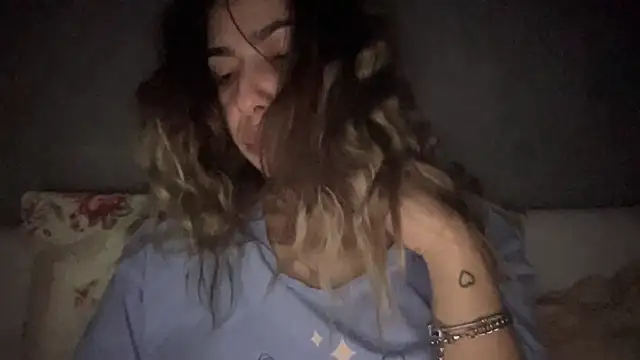 sarrah rossy online show from 17, 12, 2025