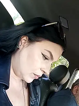 Greta Tamar online show from 15, 9, 2025