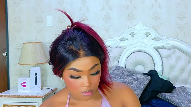 TianahGlow online show from 11, 11, 2025