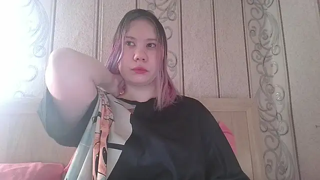 Snapshot of Little_kitsune1707 chatting on 30, 9, 2025 Little kitsune1707 online show from 30, 9, 2025