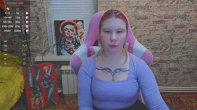 Snapshot of Little_kitsune1707 chatting on 22, 11, 2025 Little kitsune1707 online show from 22, 11, 2025