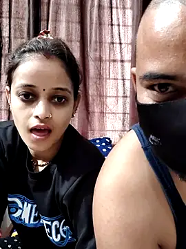 Snapshot of DesiVillageBaby chatting on 17, 9, 2025 DesiVillageBaby online show from 17, 9, 2025