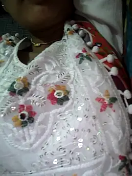 Snapshot of lovely----bhabhi chatting on 13, 2, 2026 lovely----bhabhi online show from 13, 2, 2026