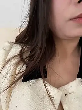 Snapshot of jinj-a chatting on 12, 2, 2025 jinj-a online show from 12, 2, 2025