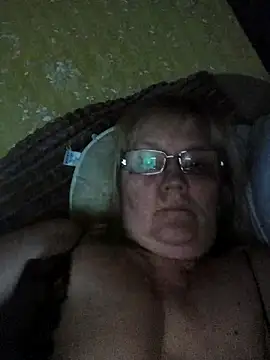 Violet5364 online show from 17, 4, 2026