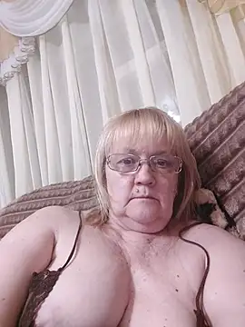 Snapshot of Violet5364 chatting on 6, 6, 2026 Violet5364 online show from 6, 6, 2026